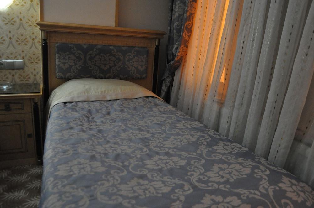 Grand Hisar Hotel Istanbul Bagian luar foto