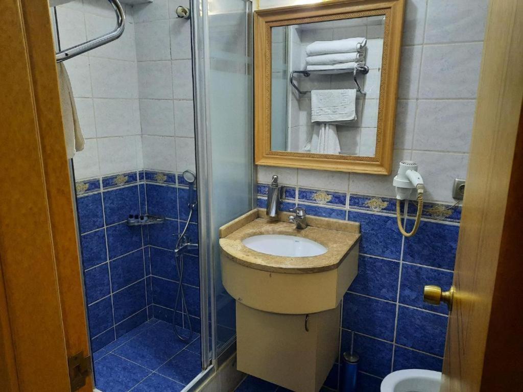 Grand Hisar Hotel Istanbul Bagian luar foto