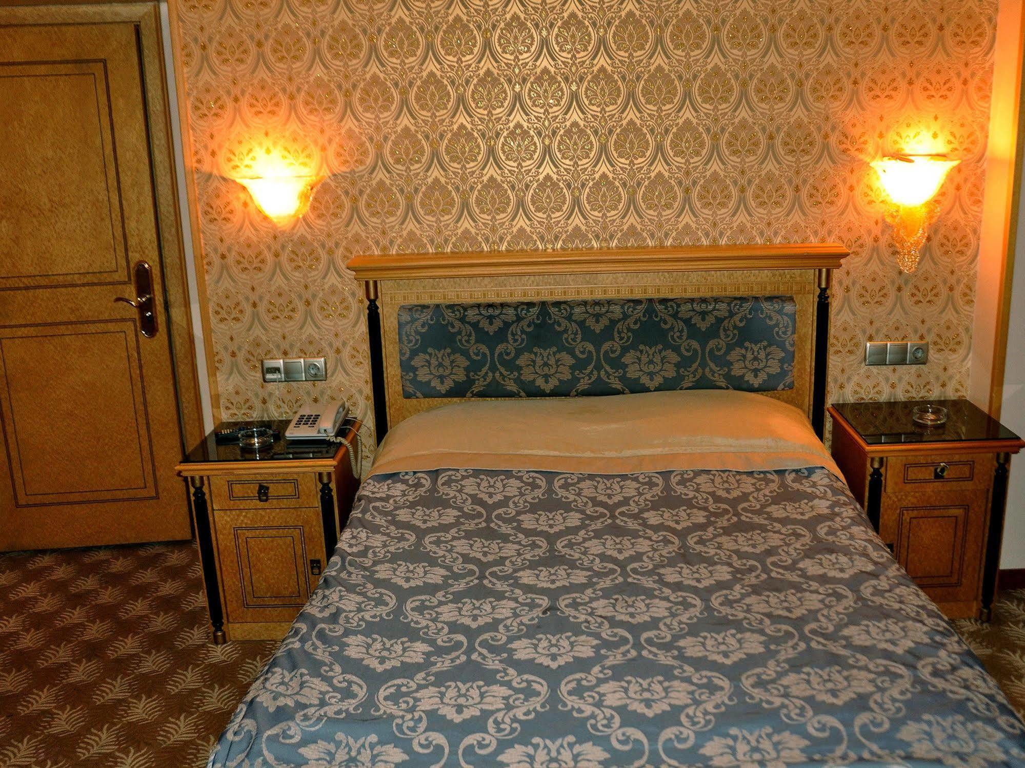 Grand Hisar Hotel Istanbul Bagian luar foto